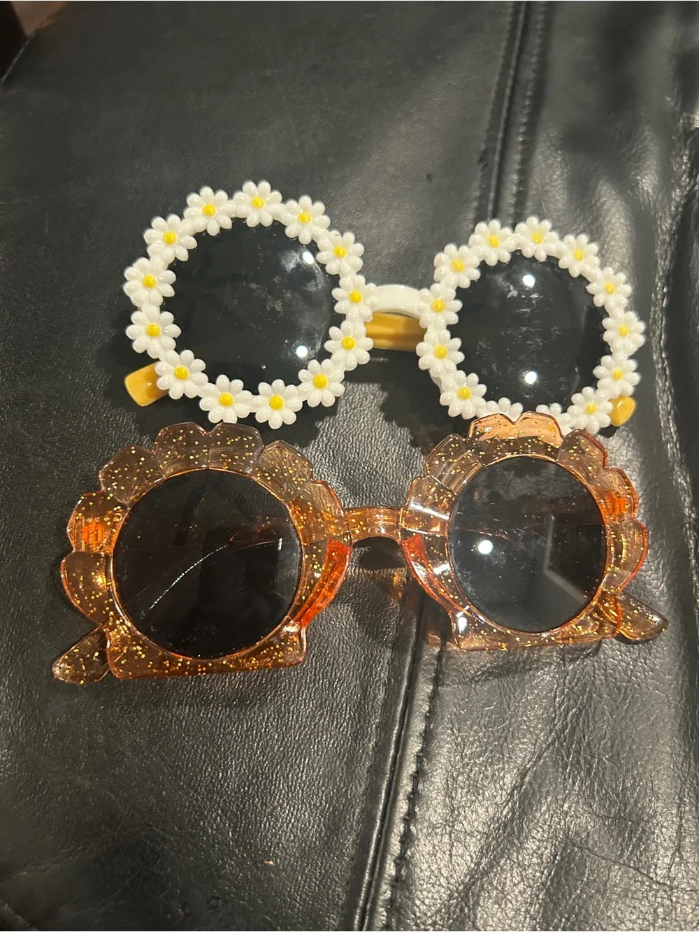 Kids Floral Daisy and Glitter Flower Sunglasses Set - White & Orange